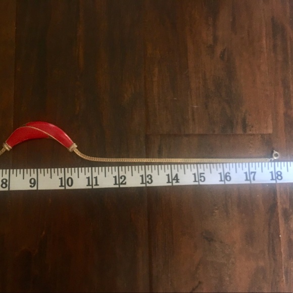 GLAM🔥Vintage Red Enamel Gold-toned Necklace - Picture 6 of 7